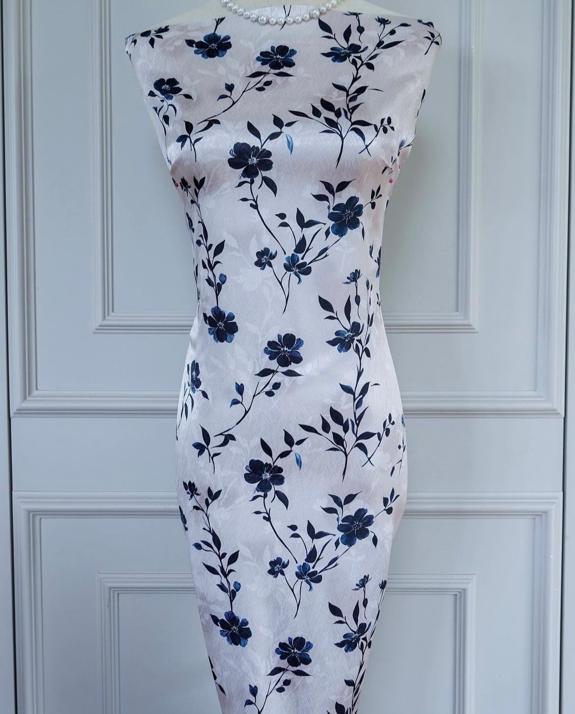 Y223 - Satin Crepe